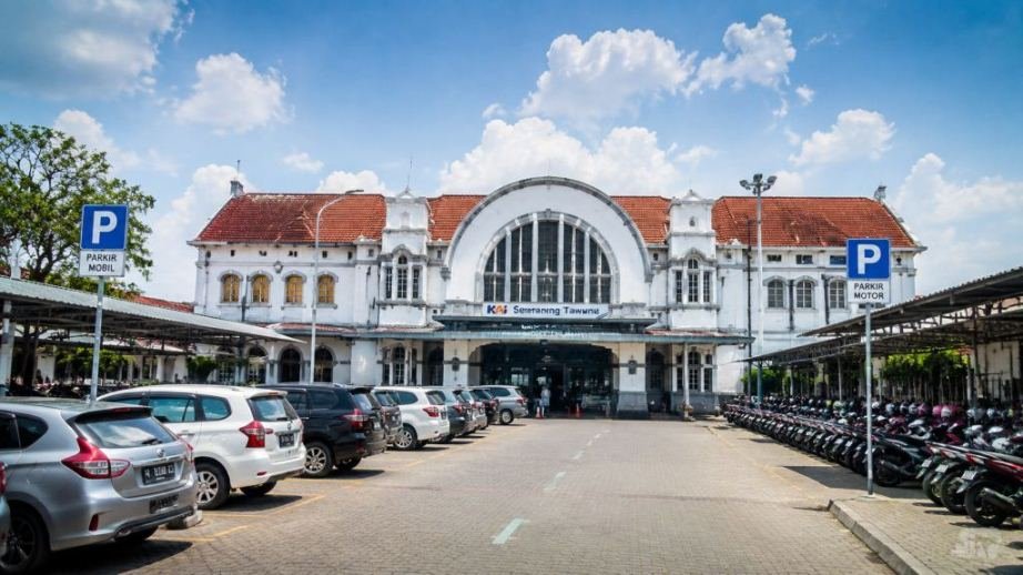 Tarif Parkir Stasiun Tawang Semarang